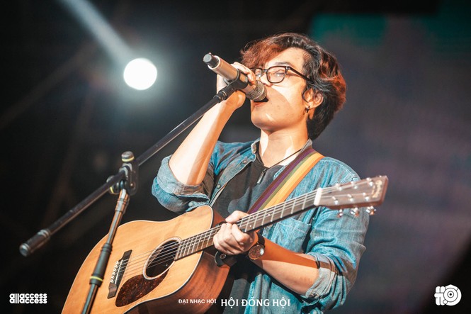 Đêm nhạc Hội: Lắng đọng tình bạn Thế Bảo và Kiên, Suboi biểu diễn