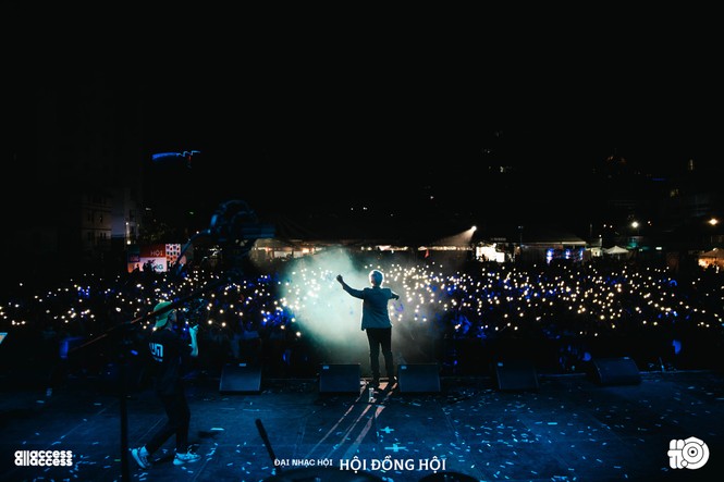 Đêm nhạc Hội: Lắng đọng tình bạn Thế Bảo và Kiên, Suboi biểu diễn