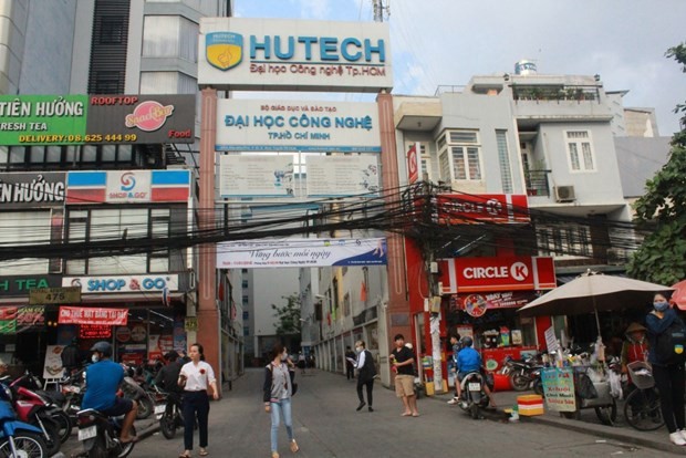 Học sinh, sinh viên địa bàn TP. HCM cần làm gì trước nguy cơ COVID-19 tái bùng phát? - ảnh 1