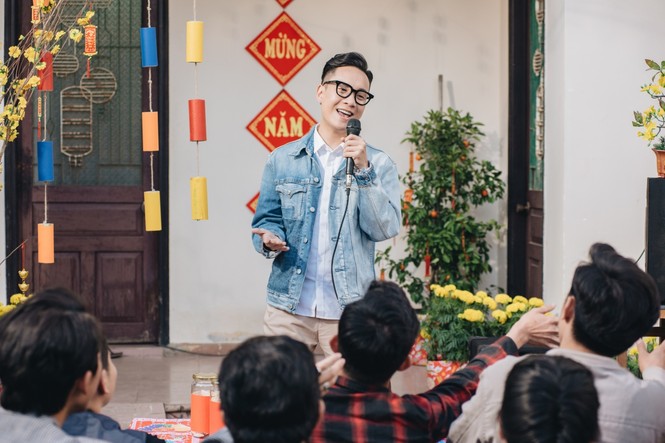 Còn 2 tuần nữa là sang năm mới, Đen Vâu - JustaTee khiến fan