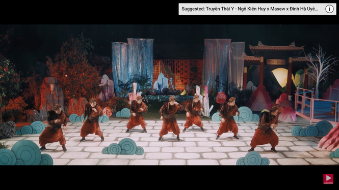 Hết
