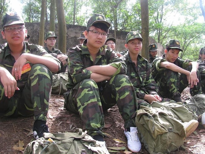 Hoàng Dũng bất ngờ