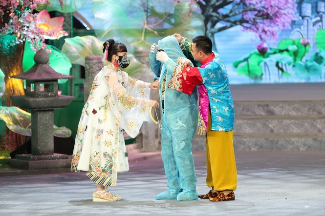 Táo Quân 2021: Lâm Vỹ Dạ là nghệ sĩ miền Nam đầu tiên góp mặt, vé 'chợ đen' giá hàng triệu - ảnh 2