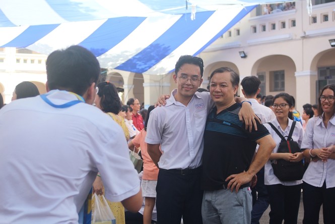 TỐC 1720 – “Kết thúc đẹp” của thế hệ 17–20 trường THPT Chuyên Lê Hồng Phong - ảnh 8