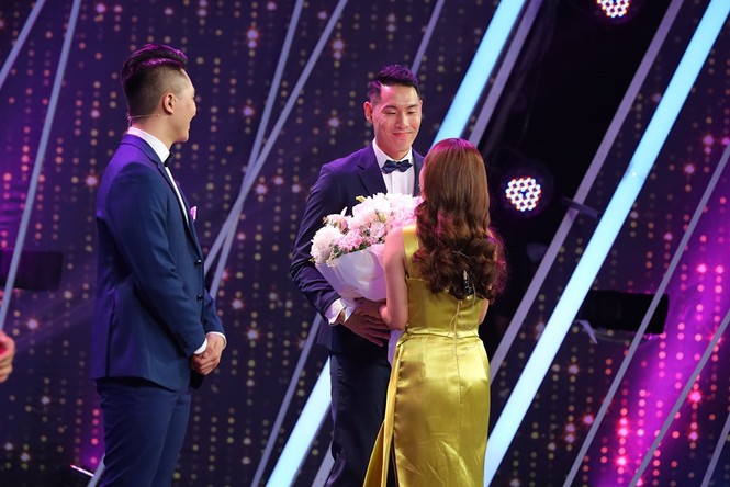 #NALA tập 12: “Xô đổ” mọi dự đoán, nhân vật khiến dàn cố vấn “há hốc mồm” đã xuất hiện - ảnh 3