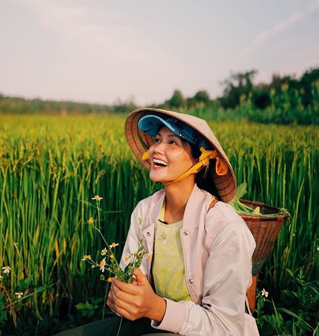 Không chỉ đưa bạn trai về ra mắt, H'Hen Niê còn tính đến chuyện cưới xin - ảnh 4