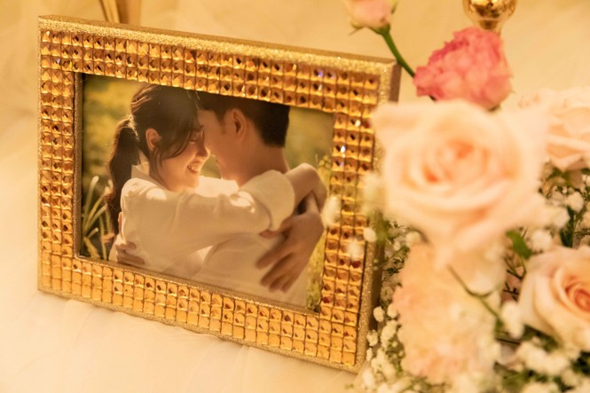 Đám cưới Á hậu Thúy Vân: Những khoảnh khắc đẹp của đôi trai tài gái sắc - ảnh 3