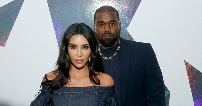 Vì sao Kim Kardashian ly hôn Kanye West nhưng nitizen lại réo tên Taylor Swift, Drake? - ảnh 2