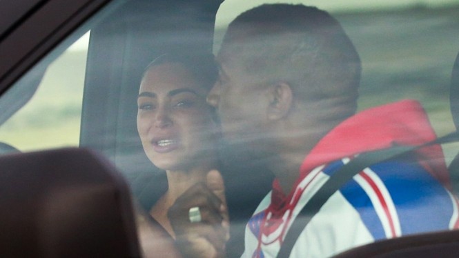 Kim Kardashian đệ đơn ly hôn Kanye West nhưng Taylor Swift, Drake lại là người hạnh phúc nhất lúc này - ảnh 3
