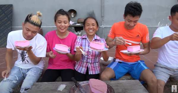Bà Tân Vlog