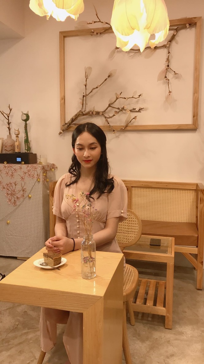 Nữ chính chuyển giới Người Ấy Là Ai:
