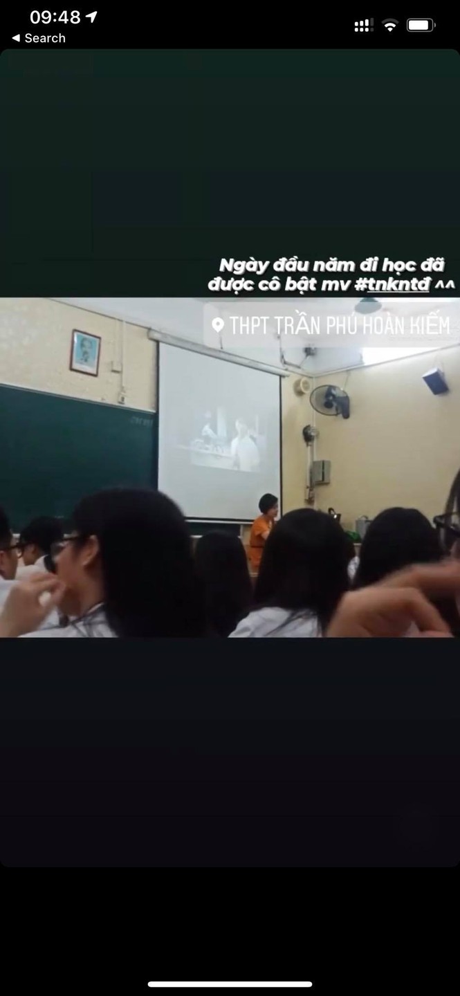 Ngày đi học đầu tiên năm học mới, teen Trần Phú (Hà Nội) được cô giáo cho xem... MV
