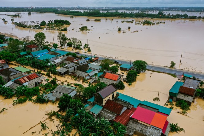 Chùm ảnh Quảng Trị ngập trong