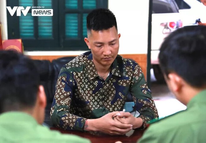 Công an triệu tập Huấn