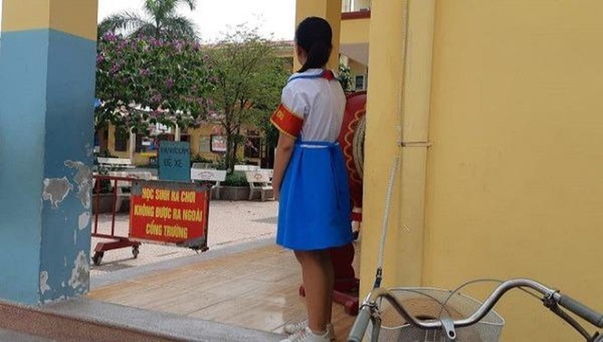 Chính thức: Từ 1/11, giáo viên không được phê bình học sinh trước lớp và toàn trường - ảnh 1