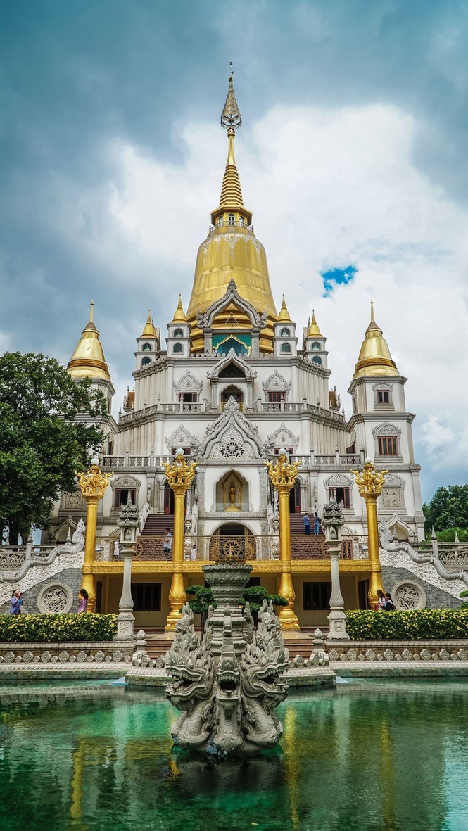 Địa điểm