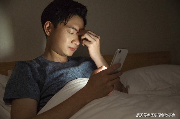 Người đàn ông suýt bị mù mắt chỉ sau một đêm, hoá ra là do thói quen nhiều người mắc phải - ảnh 3