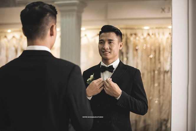 Ảnh cưới của Bùi Tiến Dũng - Khánh Linh: Bộ váy cô dâu khiến dân mạng choáng ngợp! - ảnh 3