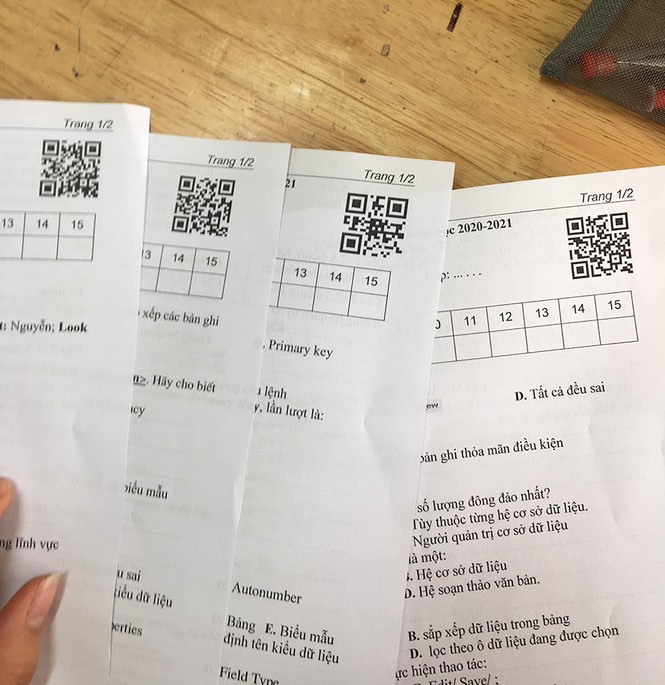 Giáo viên đặt mã đề kiểm tra bằng mã QR code, khi quét ra nội dung khiến teen