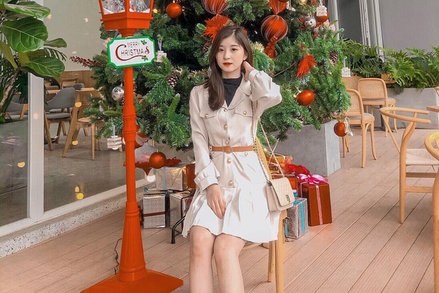 Nữ thẩm phán tương lai sở hữu nhan sắc