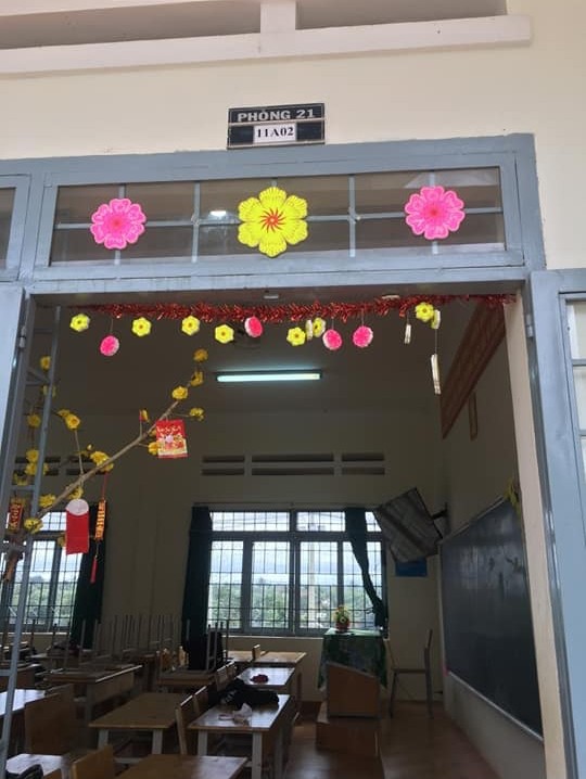 Các bạn học sinh trang trí lớp học đón Tết: Thoả sức sáng tạo và khoe độ khéo tay! - ảnh 5