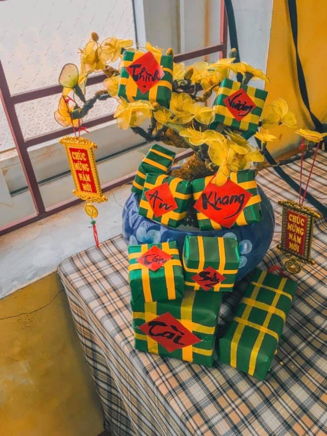 Các bạn học sinh trang trí lớp học đón Tết: Thoả sức sáng tạo và khoe độ khéo tay! - ảnh 13