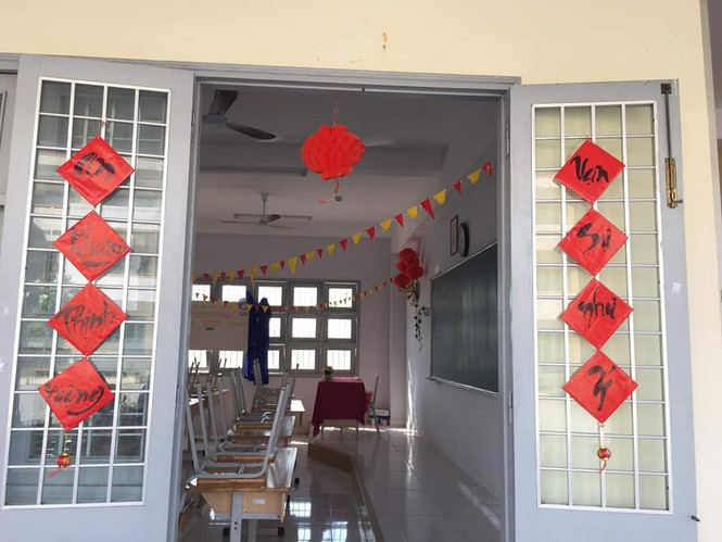 Các bạn học sinh trang trí lớp học đón Tết: Thoả sức sáng tạo và khoe độ khéo tay! - ảnh 7