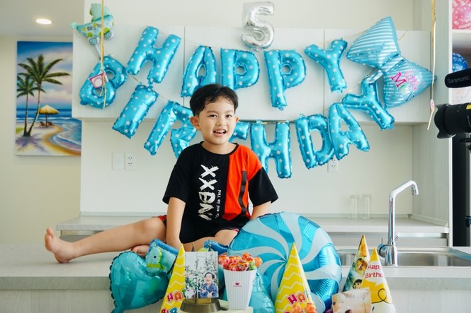 Kubi, con trai KhánhThi- Phan Hiển gây sốt ở giải vô địch khiêu vũ thể thao quốc gia - ảnh 1