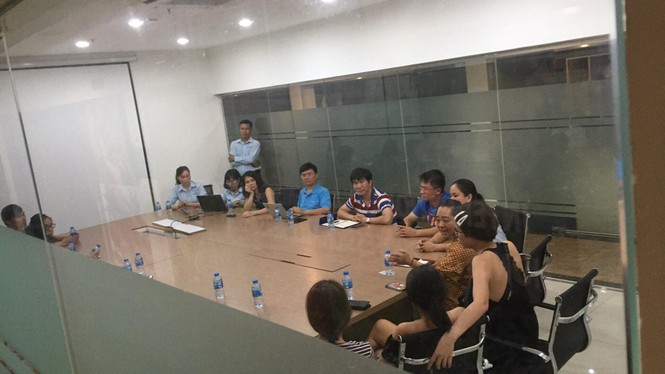 Cựu Viện phó VKS Đà Nẵng thừa nhận ôm hôn bé gái trong thang máy - ảnh 1