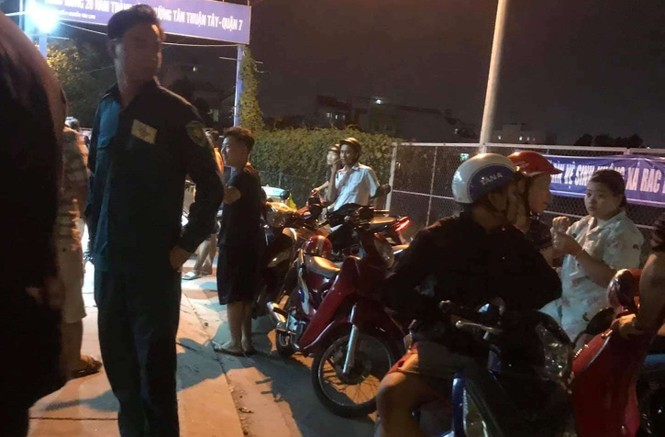 Nghi án tài xế taxi bị cướp cứa cổ trong đêm - ảnh 1