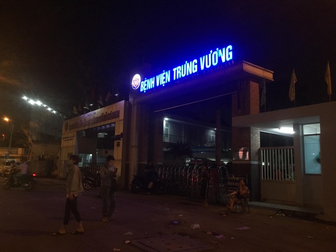 Nổ súng trong bệnh viện Trưng Vương, 1 người thương nặng - ảnh 1