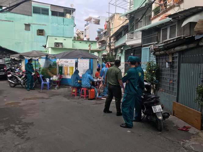 Đóng cửa khu cách ly đoàn tiếp viên Vietnam Airlines - ảnh 2
