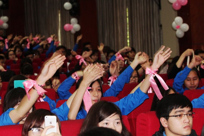 Cha con Hoàng Bách và loạt sao Việt kêu gọi bình đẳng giới - ảnh 7