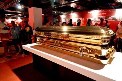 Những kiểu chơi vàng không giống ai của giới siêu giàu - ảnh 2