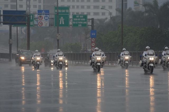 ngày làm việc thứ hai của obama - ảnh 37