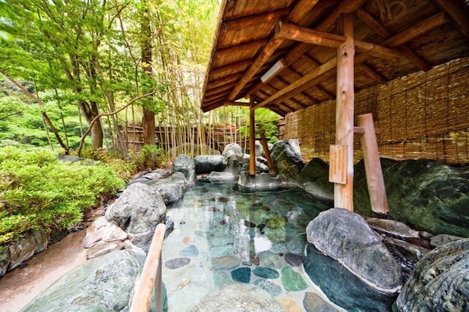 Bên trong khách sạn 'cha truyền con nối' lâu đời nhất thế giới - ảnh 4