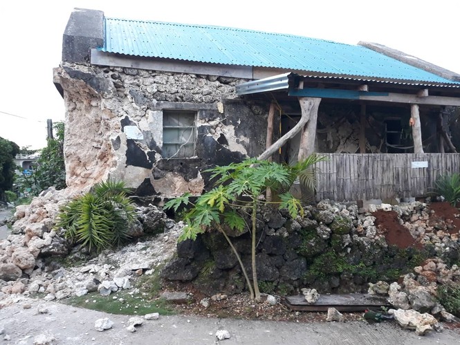 Philippines: Ba trận động đất liên tiếp, gần 70 người thương vong - ảnh 1