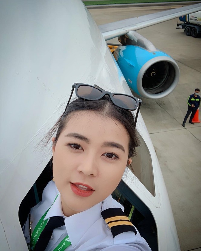 Nữ phi công cưới chồng Tây: 'Tôi có cuộc hôn nhân không bình thường' - ảnh 6