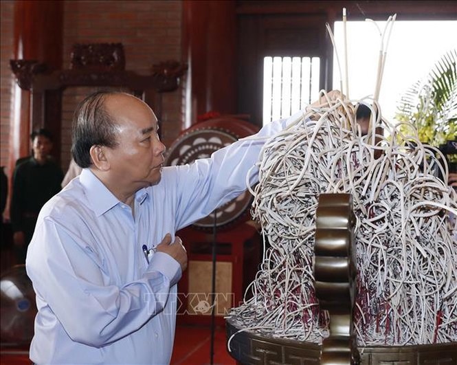 Thủ tướng Nguyễn Xuân Phúc thăm và làm việc tại Thái Nguyên - ảnh 3