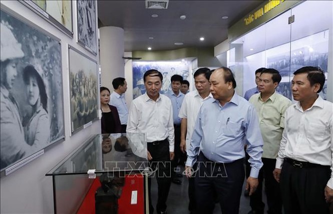 Thủ tướng Nguyễn Xuân Phúc thăm và làm việc tại Thái Nguyên - ảnh 4