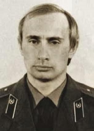 Có gì trong hồ sơ vừa được giải mật của KGB về Tổng thống Nga Putin? - ảnh 1