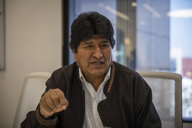 Ông Morales nói gì khi hai nữ nghị sĩ đều xưng là nguyên thủ Bolivia? - ảnh 1