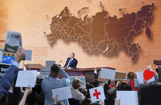 Ông Putin tiết lộ hai khoảnh khắc tồi tệ nhất trong nhiệm kì Tổng thống - ảnh 1