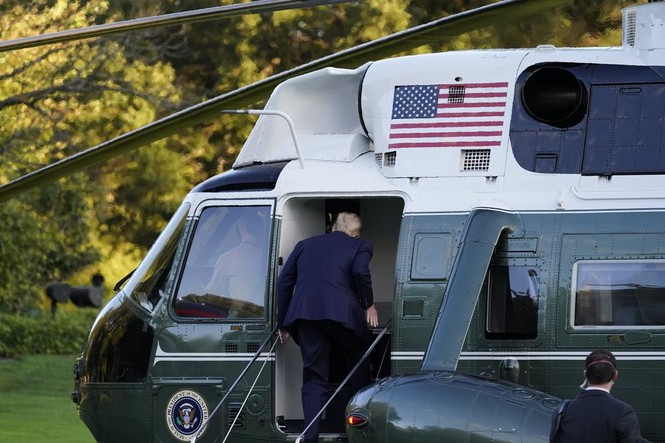Ông Trump nhập viện điều trị COVID-19, chưa chuyển giao quyền lực cho phó tướng - ảnh 1