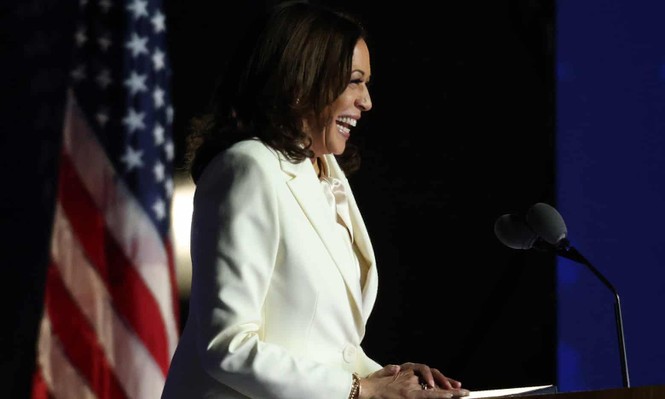 Ông Joe Biden ăn mừng chiến thắng dưới trời rợp pháo hoa - ảnh 2