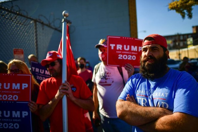 Ông Trump làm gì khi hay tin đối thủ Biden đắc cử Tổng thống Mỹ? - ảnh 5
