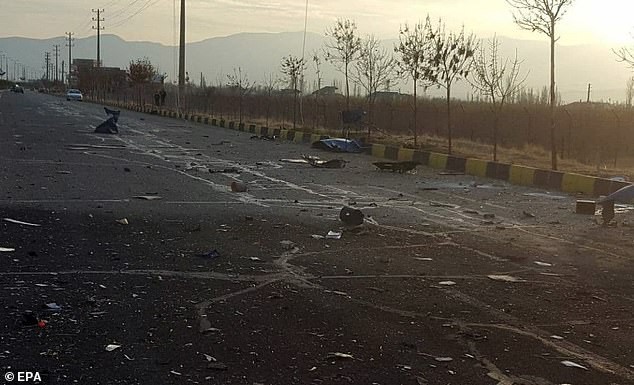 Nguồn thạo tin hé lộ chi tiết vụ phục kích, ám sát chuyên gia hạt nhân hàng đầu Iran - ảnh 3