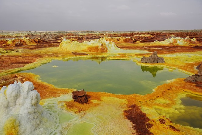 Dallol núi lửa ao mặn axit suối nước nóng không có vi sinh vật Ethiopia - ảnh 2