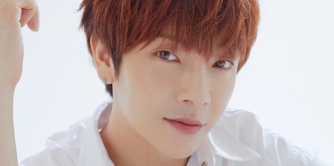 Xuất hiện nghệ sĩ đầu tiên nhiễm bệnh, COVID-19 đã tấn công trực diện K-Pop - ảnh 1