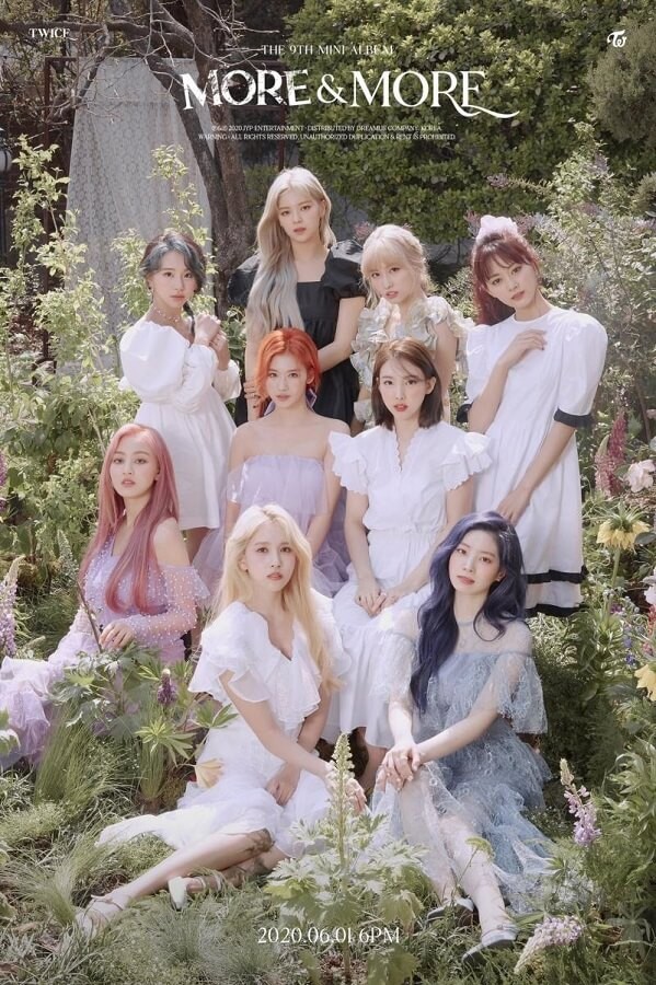 TWICE chính thức gia nhập chuỗi concert trực tuyến